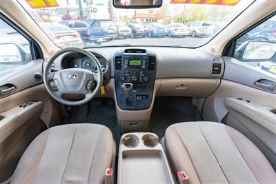 2012 Kia Sedona LX   - Photo 10 - Spokane, WA 99212