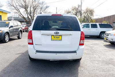 2012 Kia Sedona LX   - Photo 6 - Spokane, WA 99212