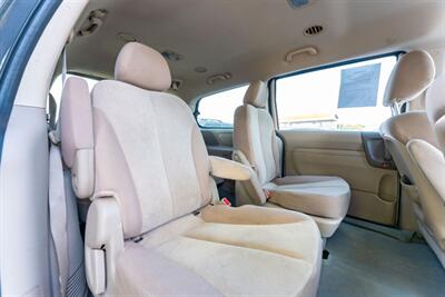 2012 Kia Sedona LX   - Photo 12 - Spokane, WA 99212