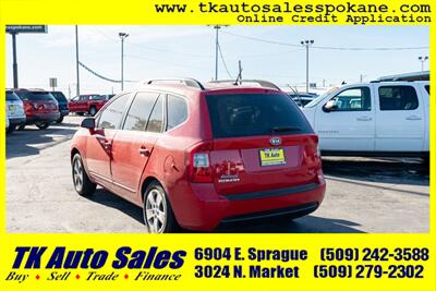 2009 Kia Rondo   - Photo 7 - Spokane, WA 99212