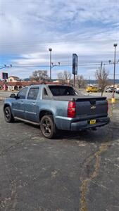 2008 Chevrolet Avalanche LTZ - Photo 3 - Spokane, WA 99212