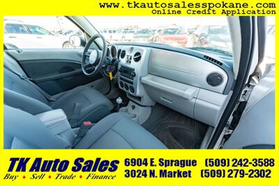 2009 Chrysler PT Cruiser Touring   - Photo 11 - Spokane, WA 99212