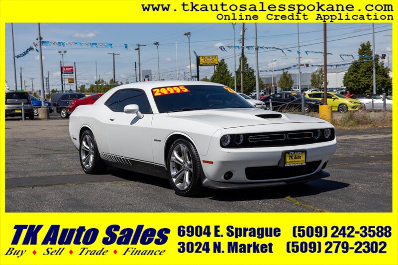 2021 Dodge Challenger R/T's photo