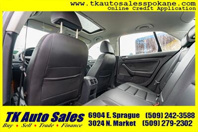 2010 Volkswagen Jetta SE PZEV   - Photo 12 - Spokane, WA 99212