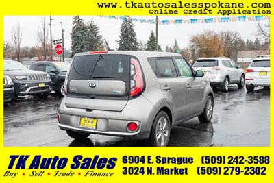 2017 Kia Soul EV EV-E   - Photo 5 - Spokane, WA 99212