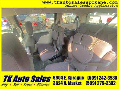 2012 Dodge Grand Caravan SXT   - Photo 12 - Spokane, WA 99212