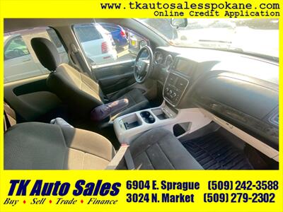 2012 Dodge Grand Caravan SXT   - Photo 10 - Spokane, WA 99212