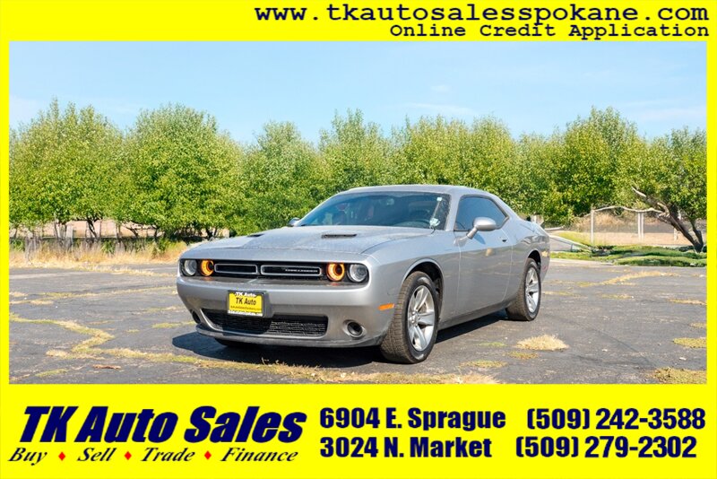 2018 Dodge Challenger SXT   - Photo 1 - Spokane, WA 99212