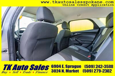 2012 Ford Focus SE   - Photo 13 - Spokane, WA 99212