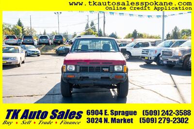 1986 Nissan Truck DLX   - Photo 2 - Spokane, WA 99212