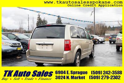 2008 Dodge Grand Caravan SXT   - Photo 5 - Spokane, WA 99212