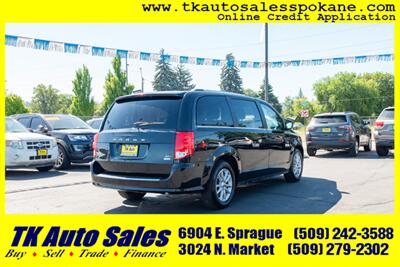 2019 Dodge Grand Caravan SXT   - Photo 5 - Spokane, WA 99212
