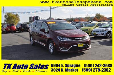 2018 Chrysler Pacifica Touring L   - Photo 3 - Spokane, WA 99212