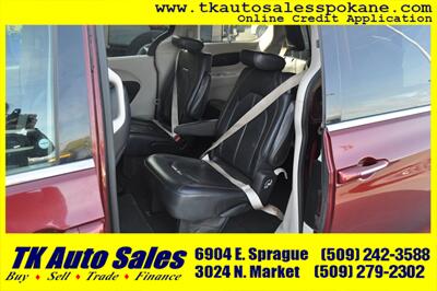 2018 Chrysler Pacifica Touring L   - Photo 10 - Spokane, WA 99212
