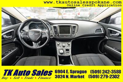 2016 Chrysler 200 Limited   - Photo 10 - Spokane, WA 99212