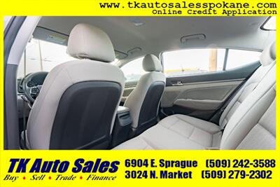 2018 Hyundai ELANTRA SEL   - Photo 13 - Spokane, WA 99212