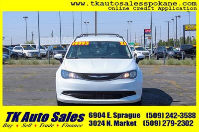 2021 Chrysler Voyager LXi - Photo 3 - Spokane, WA 99212