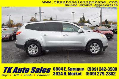 2011 Chevrolet Traverse LT   - Photo 4 - Spokane, WA 99212