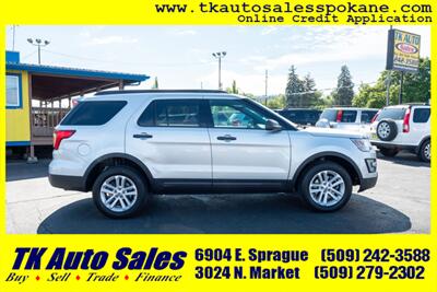 2017 Ford Explorer   - Photo 4 - Spokane, WA 99212