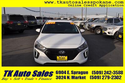 2018 Hyundai IONIQ Hybrid Limited   - Photo 2 - Spokane, WA 99212