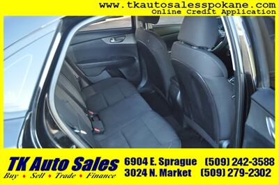 2019 Kia Forte LXS   - Photo 11 - Spokane, WA 99212