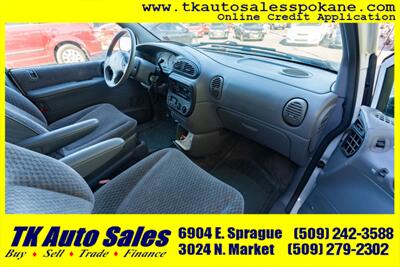 1998 Dodge Grand Caravan SE - Photo 11 - Spokane, WA 99212