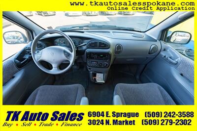 1998 Dodge Grand Caravan SE - Photo 10 - Spokane, WA 99212