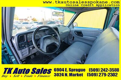 1994 Mazda B2300   - Photo 9 - Spokane, WA 99212