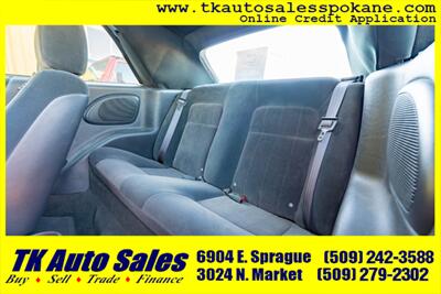 2005 Chrysler Sebring GTC   - Photo 12 - Spokane, WA 99212