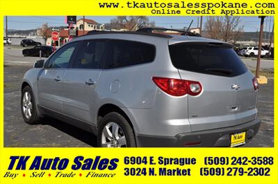 2012 Chevrolet Traverse LT - Photo 3 - Spokane, WA 99212