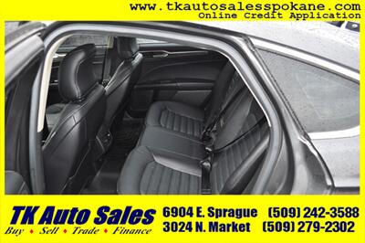 2017 Ford Fusion SE   - Photo 11 - Spokane, WA 99212