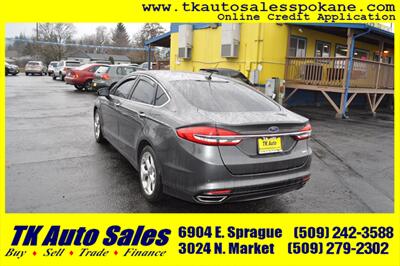 2017 Ford Fusion SE   - Photo 8 - Spokane, WA 99212