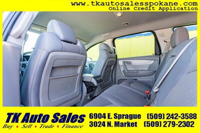 2015 Chevrolet Traverse LS   - Photo 13 - Spokane, WA 99212