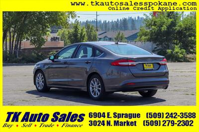 2017 Ford Fusion SE - Photo 5 - Spokane, WA 99212