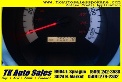 2014 Toyota Tacoma V6   - Photo 14 - Spokane, WA 99212