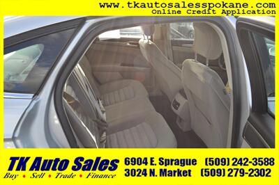 2019 Ford Fusion SE   - Photo 11 - Spokane, WA 99212