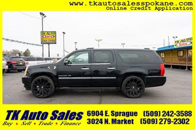 2011 Cadillac Escalade ESV Premium   - Photo 8 - Spokane, WA 99212