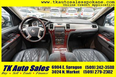 2011 Cadillac Escalade ESV Premium   - Photo 10 - Spokane, WA 99212