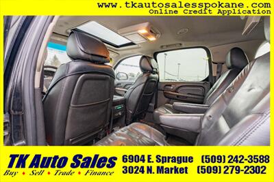 2011 Cadillac Escalade ESV Premium   - Photo 12 - Spokane, WA 99212