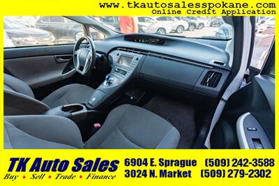 2013 Toyota Prius Three   - Photo 11 - Spokane, WA 99212