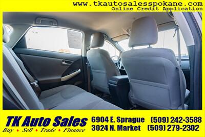 2013 Toyota Prius Three   - Photo 13 - Spokane, WA 99212