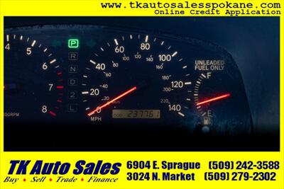 1998 Lexus ES 300   - Photo 14 - Spokane, WA 99212