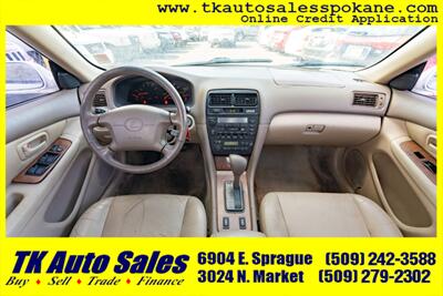 1998 Lexus ES 300   - Photo 10 - Spokane, WA 99212