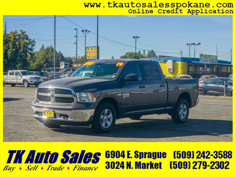 2019 RAM 1500 Classic SLT  
