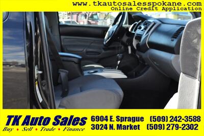 2012 Toyota Tacoma V6   - Photo 11 - Spokane, WA 99212
