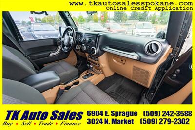 2012 Jeep Wrangler Unlimited Sahara   - Photo 11 - Spokane, WA 99212