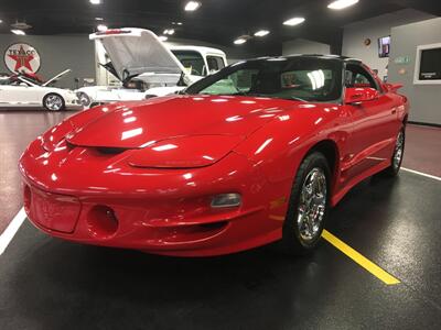 2000 Pontiac Firebird Trans Am   - Photo 1 - Bismarck, ND 58503