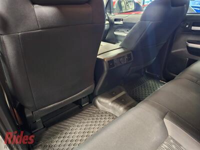 2019 Toyota Tundra SR5   - Photo 22 - Bismarck, ND 58503