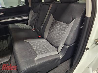 2019 Toyota Tundra SR5   - Photo 21 - Bismarck, ND 58503