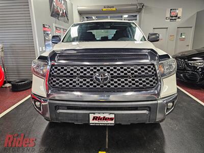 2019 Toyota Tundra SR5   - Photo 19 - Bismarck, ND 58503
